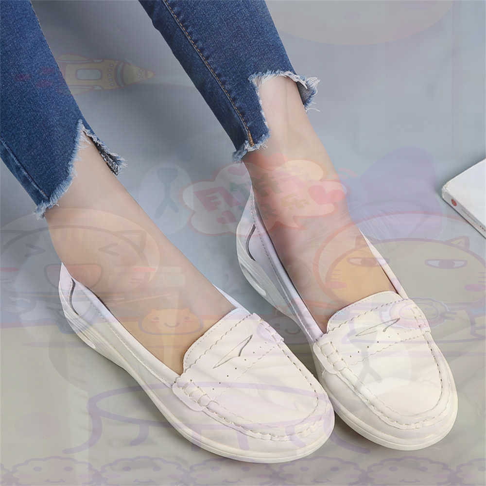 Tech Office Names - Morbide scarpe slip-on da donna di