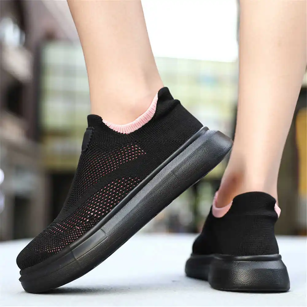 Tech Office Names - Calze con plateau scarpe marroni per